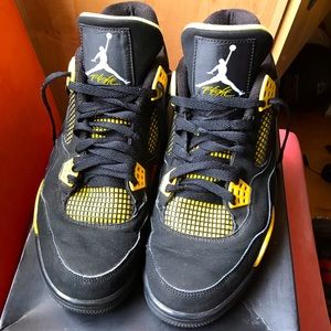 Size 11 7/10 condition